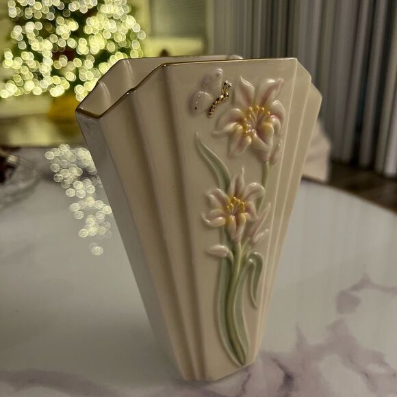 ‎Lenox Tiger Lily Vase 2005 - Picture 10 of 16